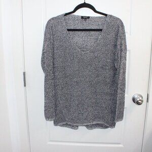 Aritzia Babaton V Neck Sweater Linen Silk Blend Size Small Gray